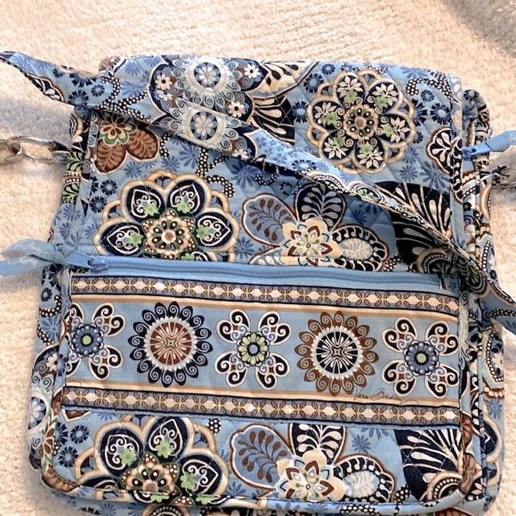 RARE Vera Bradley Crossbody Bali Blue HTF- Retired 2009 Excellent condition! - Picture 4 of 15
